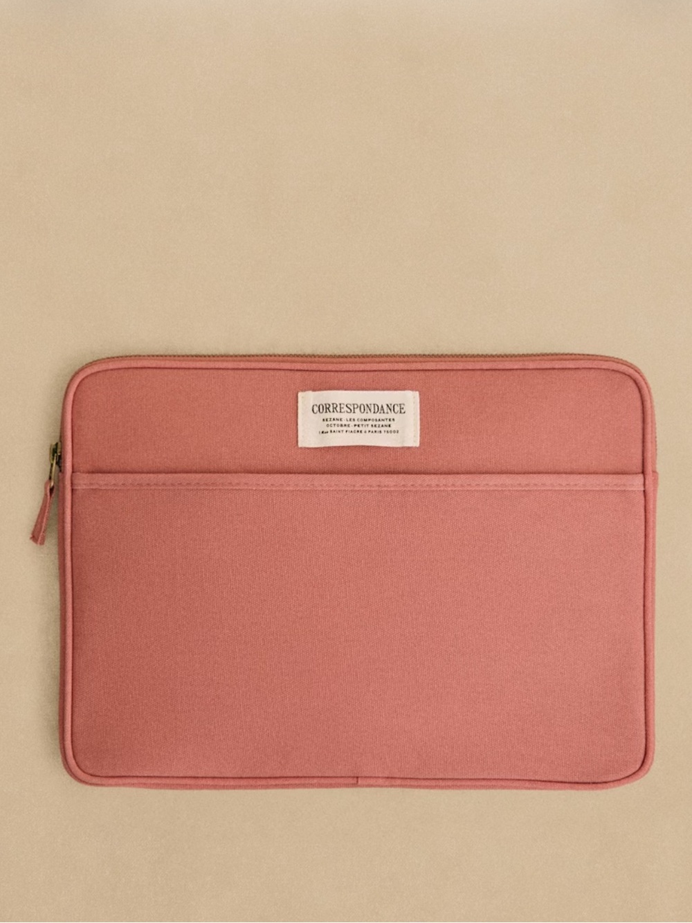 SÉZANE Laptop Sleeve / Case in Pink - sold out online!